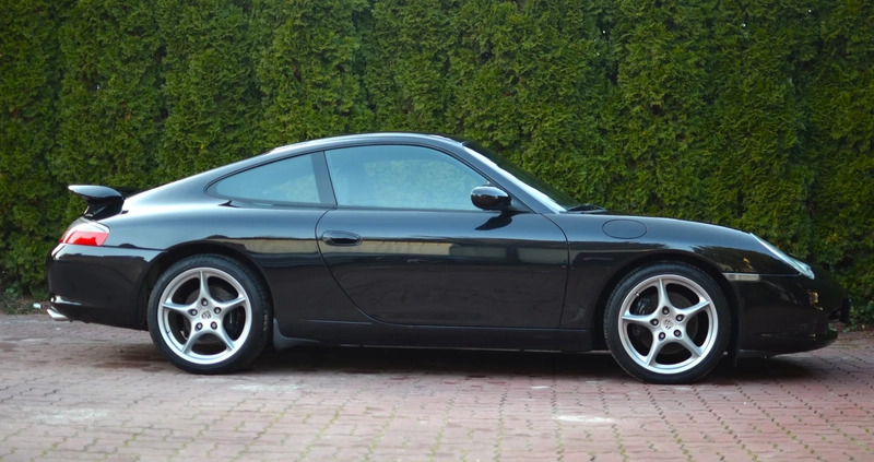 Porsche 911 cena 169000 przebieg: 77600, rok produkcji 2003 z Wieruszów małe 56